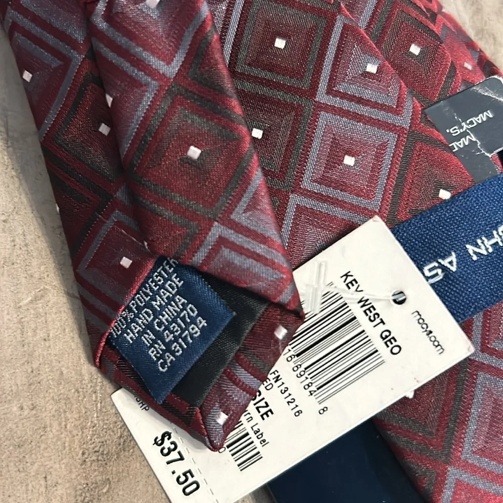 NWT JOHN ASHFORD MENS Maroon/Burgandy Satin Tie Key West Geometric Pattern
